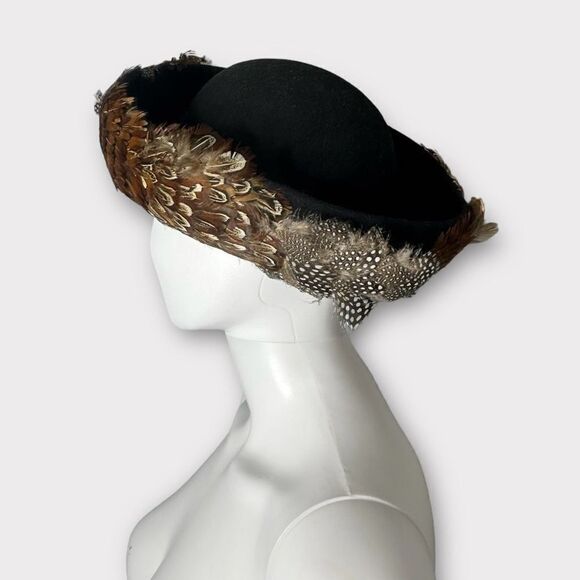 Vintage Bowler Hat Feathered Wool Felt Avant Garde Regencycore Made in the USA - Picture 4 of 9